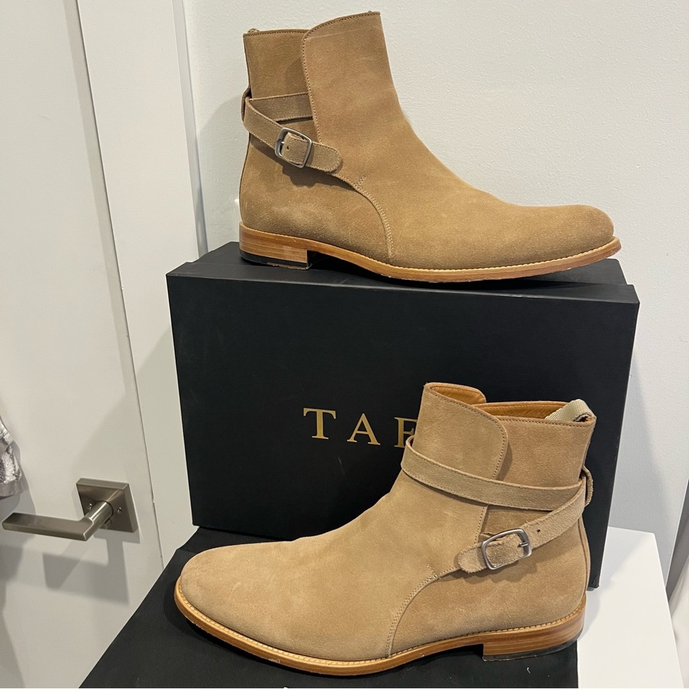 Taft Tan Suede Boots Men’s 9 - Retail $349 - Like New - Premium Leather